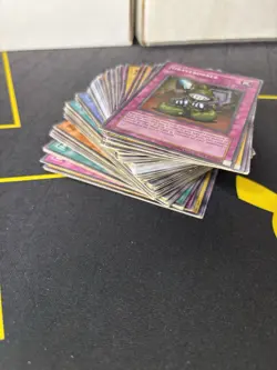 Lot Of Around 90 Yu-Gi-Oh Cards - MP To Damaged Condition - Image 5