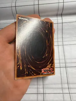 Yugioh Dark Magician SDY-006 Ultra Rare 1st Edition - Image 3