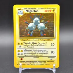 Magneton 9/102 Pokemon Base Set Holo Rare WOTC Vintage Card English HP - Image 1