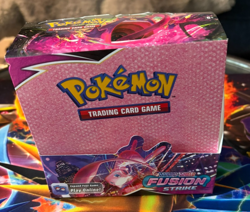 EMPTY Pokemon TCG Sword & Shield Fusion Strike Booster Box - NO CARDS, BOX ONLY 820650819162 - Image 1