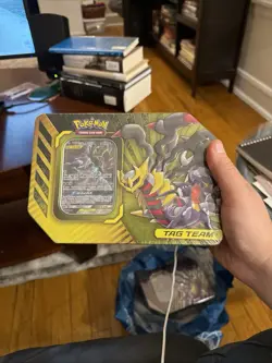 Sealed Power Partnerships Garchomp & Giratina GX Tag Team Tin Pokemon 2019 SM193 - Image 2