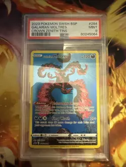 Galarian Moltres SWSH284 SWSH: Sword & Shield Promo Cards Holo - Image 1