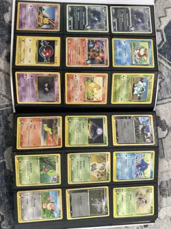 Vintage Pokemon Card Lot. Over 1.2k Cards. - Image 3