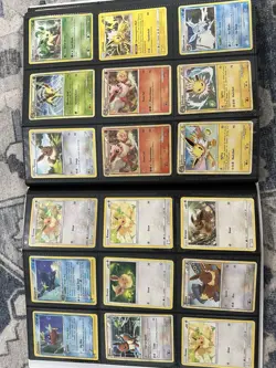 Vintage Pokemon Card Lot. Over 1.2k Cards. - Image 5