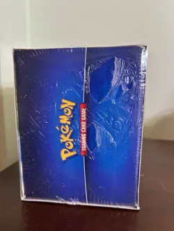 POKEMON GO PREMIER DECK HOLDER BOX DRAGONITE V STAR COLLECTION SEALED BRAND NEW - Image 2