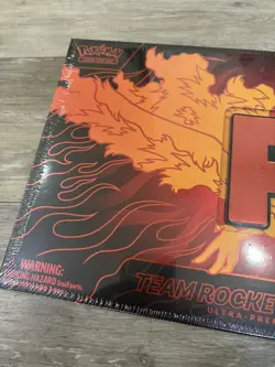 Pokemon TCG: Team Rocket's Moltres ex Ultra Premium Collection - Image 3