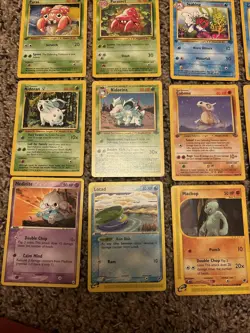 Pokemon Mixed Vintage Card Lot (27 Cards, Six 1st Edition Jungle) - Image 5