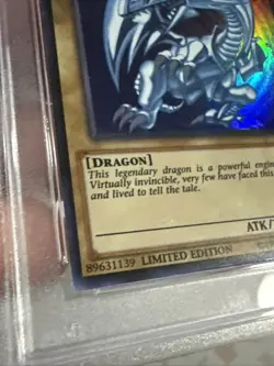 Yu-Gi-Oh Blue-Eyes White Dragon CT13-EN008 PSA 8 - Image 5
