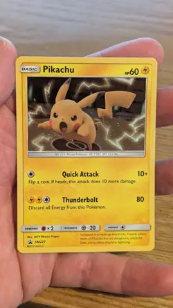 Pikachu - SM227 - Black Star Promo - Sun & Moon Holo 2019 - Pokemon - Image 1