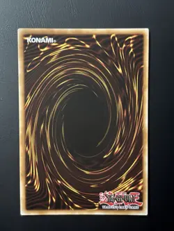 Yugioh! - Blue-Eyes White Dragon (Tablet) PGL2-EN080 Gold Rare 1st Edition NM - Image 2