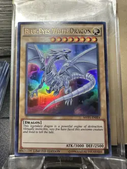 Yu-Gi-Oh Blue-Eyes White Dragon MVP1-ENSE4 LIMITED EDITION - Image 1