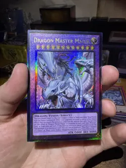 YUGIOH! Dragon Master Magia RA04-EN055 Prismatic Ultimate PUR 1st NM BLUE EYES - Image 4