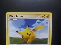 Pokemon - Pikachu 70/100 Common Diamond & Pearl Majestic Dawn - Image 2