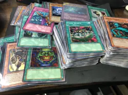 HUGE 1st EDITION Vintage Yu-Gi-Oh! TCG Starter Deck Card Lot 300+or- Cards - Image 1