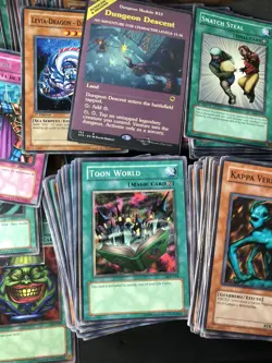 HUGE 1st EDITION Vintage Yu-Gi-Oh! TCG Starter Deck Card Lot 300+or- Cards - Image 3