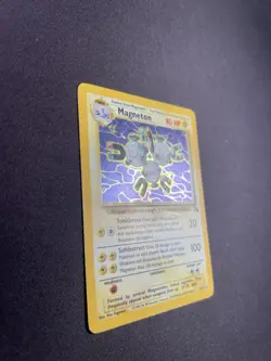 Pokemon TCG Magneton 11/62 Fossil Set Holo Rare Unlimited 1999 WOTC MP - Image 3