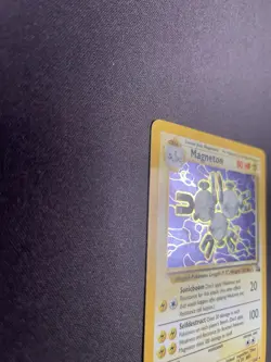 Pokemon TCG Magneton 11/62 Fossil Set Holo Rare Unlimited 1999 WOTC MP - Image 4