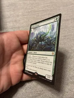Scute Swarm Commander: Modern Horizons 3 Regular - Image 2