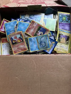 Pokemon Collection Over 900+ Cards 636996769661 - Image 1