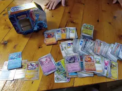 Pokemon Cards Bulk Lot of 400 Cards - RARES HOLOS AND REVERSE HOLOS Mix - Image 1