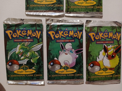 5 Pokemon Jungle Set Booster Packs 1999 in Excellent Condition - Image 4