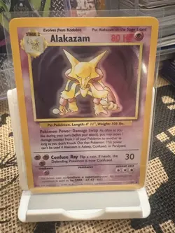Pokemon TCG Alakazam Base Set 1/102 Holo 1999-2000 Wizards Base Set Holo Rare - Image 1