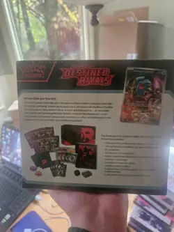 Pokemon TCG Destined Rivals Elite Trainer ETB some damage to wrap - Image 4