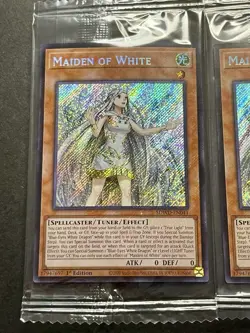 3x Maiden Of White | SDWD-EN041 | Secret Rare | HOLO BLEED! | SEALED! | YuGiOh! - Image 3