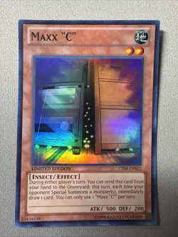 Yu-Gi-Oh! TCG Maxx “C” Limited Edition Super Rare CT09-EN012 NM/LP - Image 1