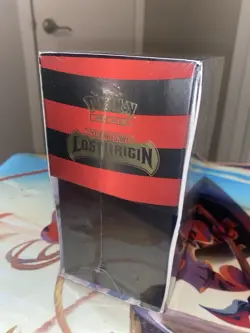Pokemon TCG Sword & Shield Lost Origin Elite Trainer Box ETB Sealed - Image 4