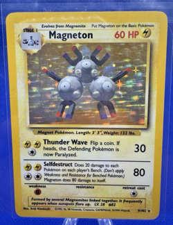 Pokemon TCG Magneton Base Set Holo Unlimited Rare Card 9/102 WOTC - Image 2