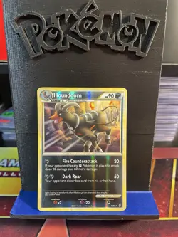Pokemon Houndoom Reverse Holographic 10/95 Undaunted Heavily Played - Image 1