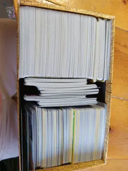 Pokemon Cards Bulk Lot of 800 Cards - RARES HOLOS AND REVERSE HOLOS Mix - Image 5