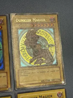 Yu-Gi-Oh! 4x Dunkler Magier (SDY, SYE) Ultra Rare Dark Magician Yugi Deck 2002 - Image 3