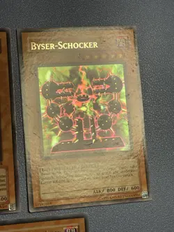 Yu-Gi-Oh! Zeitzauberer DB2, Byser-Schocker DR1, U. Mega-Cyber Super / Ultra Rare - Image 3