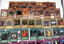 Yu-Gi-Oh! 1st Edition Mixed Card Lot (50+) Gold Foil - Image 4