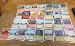 LOT OF 35+ Vintage 1995 2019 WOTC Magic The Gathering Common - Image 1