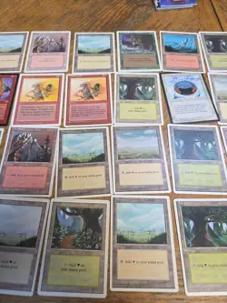 LOT OF 35+ Vintage 1995 2019 WOTC Magic The Gathering Common - Image 3