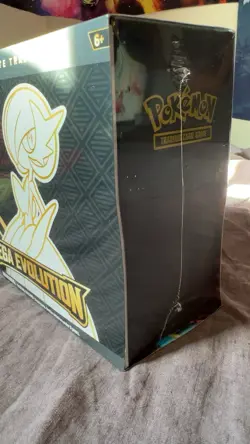 Pokemon Sealed Lot: Mega Evolutions, Prismatic Evolutions, Destined Rivals - Image 5