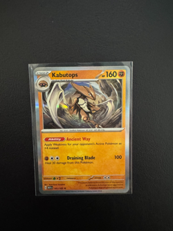 Pokemon Kabutops Foil Rare Scarlet & Violet 151 141/165 Pack Fresh - Image 1