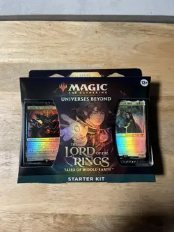 MtG The Lord of the Rings Tales of Middle-Earth Starter Kit - 2 Decks - Image 1