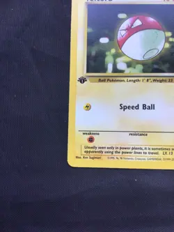 Pokemon Cards: Team Rocket 1st Edition Common: Voltorb 69/82 - Image 5