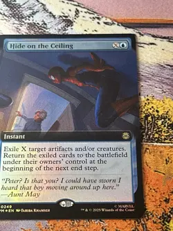 Hide On The Ceiling - Foil - Extended Art - SPM - MTG - EN - NM - 0249 - Image 2