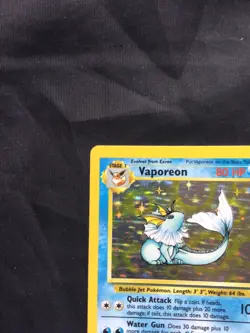 Pokemon Cards: Jungle Rare Holo: Vaporeon 12/64 No Symbol Error - Image 3