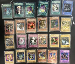 Yu-Gi-Oh! Lot of Approximately 300 Cards - Image 2