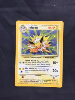 Pokemon Cards: Jungle Rare Holo: Jolteon 4/64 No Symbol Error - Image 1