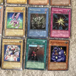 Yu-Gi-Oh! TCG 1996 Lot of Cards Basic, Holo, Vintage, Ungraded - Image 4