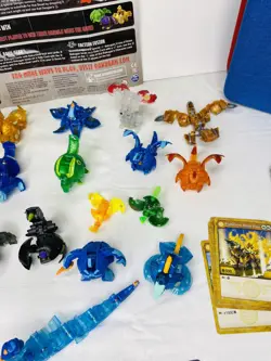 Bakugan Battle Brawlers Lot of 24 with Carry Case 13 Magnetic Cards And 31 Cards - Image 4