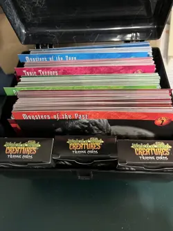 Weird N' Wild Creatures Large Cards with Case & Small Cards - Image 2