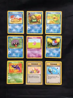 Pokemon Cards: 1st Edition Fossil 21 Card Non-Holo Lot - Image 3